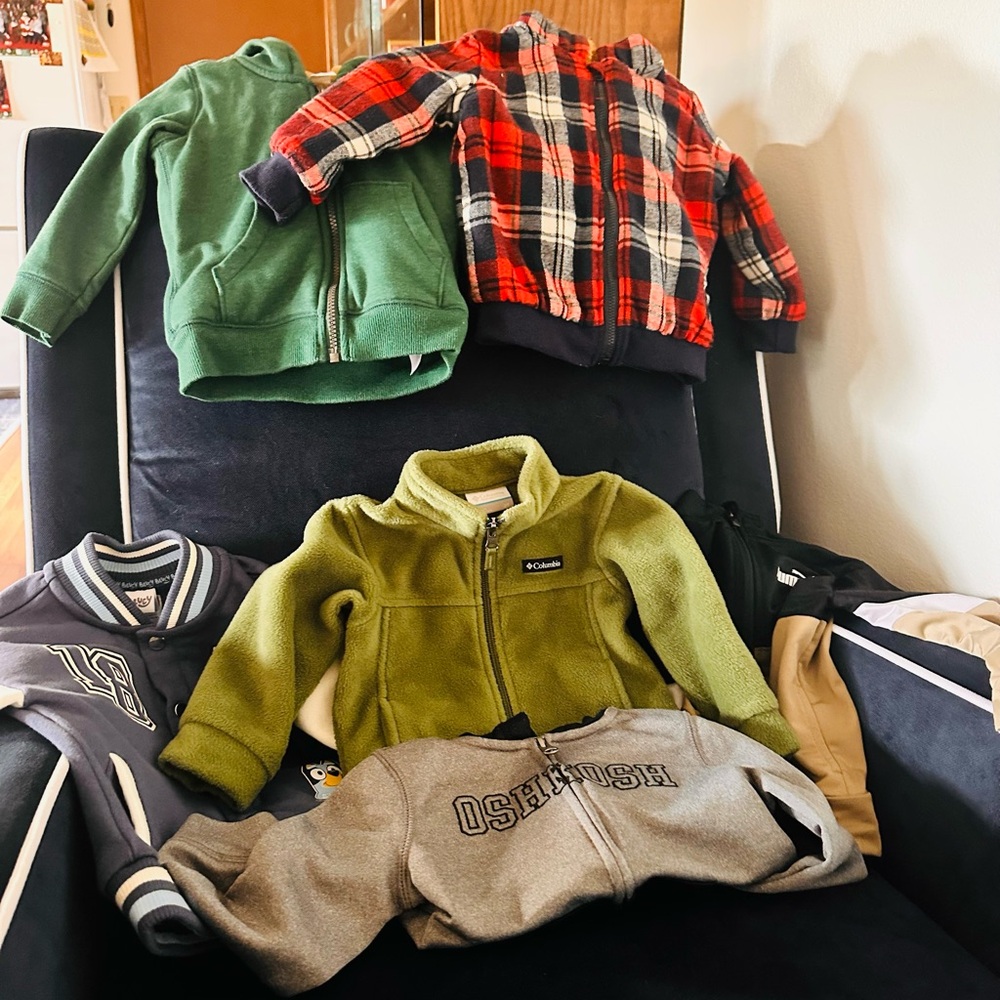 5 pieces Fleece Zip Jacket for Toddler 2T boy.